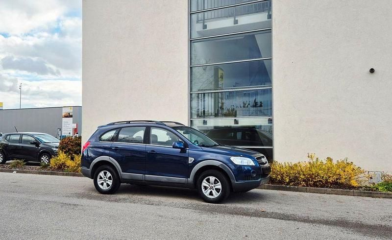 Gebraucht Chevrolet Captiva LS 136 PS (100 kW) 2009 Blau SUV