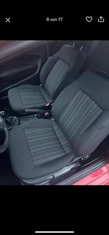 Gebraucht VW Polo 75 PS (55 kW) 2016 Rot Kleinwagen