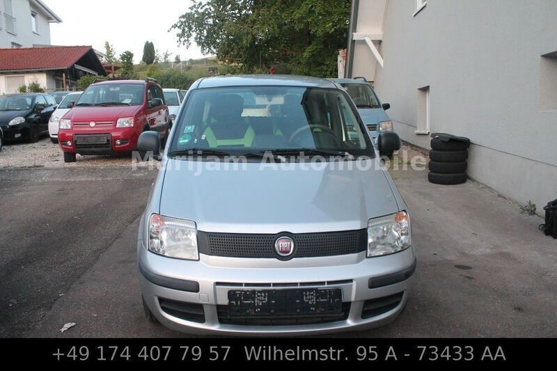 Silber Gebraucht 2011 Fiat Panda Kleinwagen | 2.799 € (Fairer Preis) - Bild 1/4
