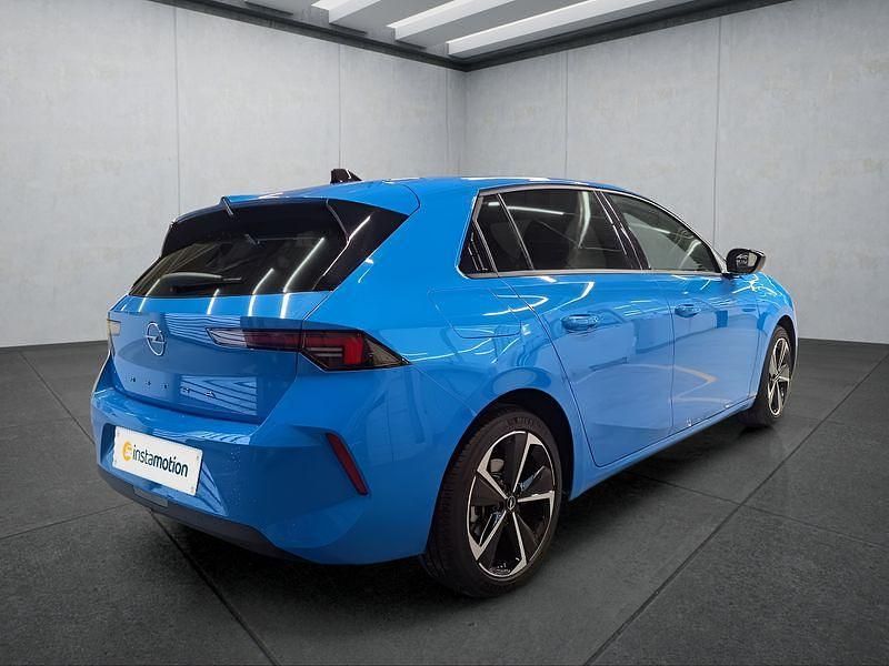 Gebraucht Opel Astra 131 PS (96 kW) 2025 Blau Limousine