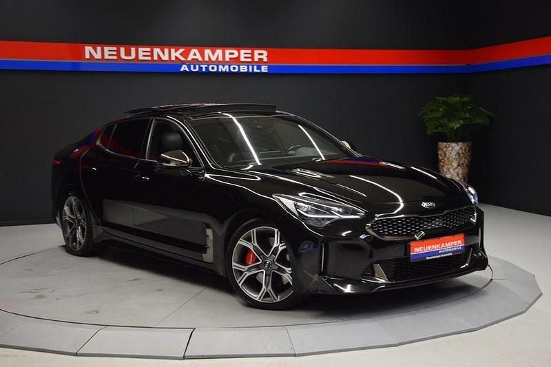 Schwarz Gebraucht 2019 Kia Stinger Limousine | 29.990 € (Fairer Preis) - Bild 1/4