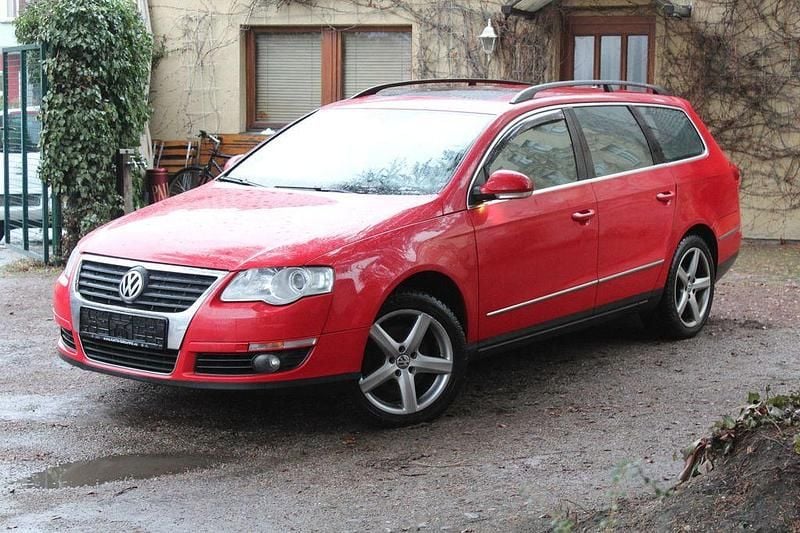 Rot Gebraucht 2006 VW Passat Kombi | 1.399 € (Guter Preis) - Bild 1/4