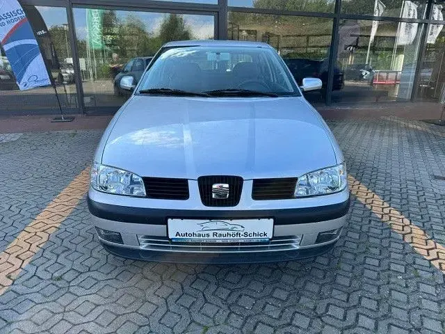 Gebraucht Seat Ibiza 101 PS (74 kW) 2001 Silber Kleinwagen