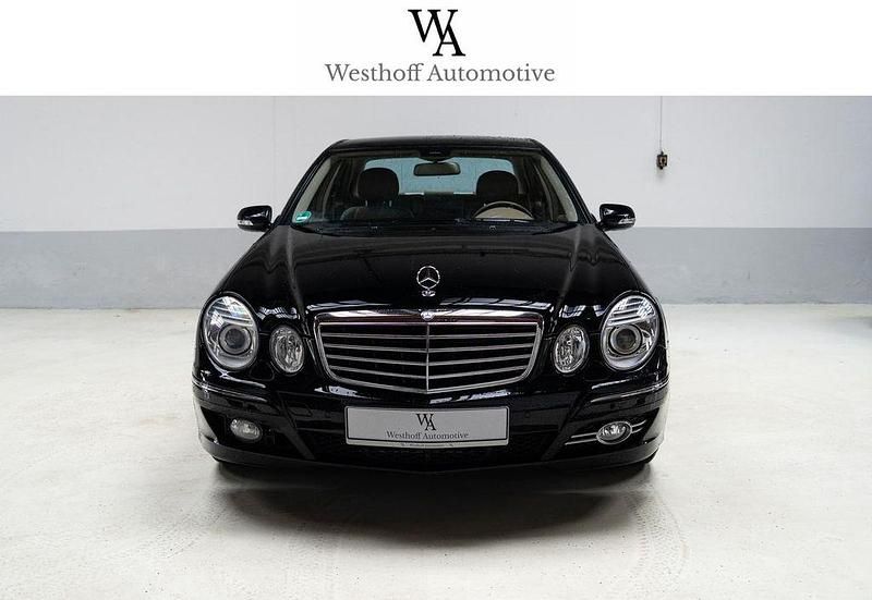 Gebraucht Mercedes E280 Avantgarde 231 PS (169 kW) 2006 Schwarz Limousine