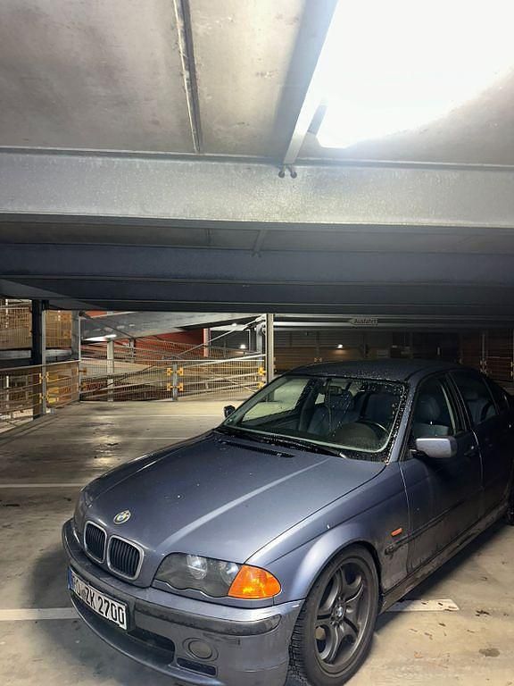 Gebraucht BMW 320 136 PS (100 kW) 1999 Grau Limousine