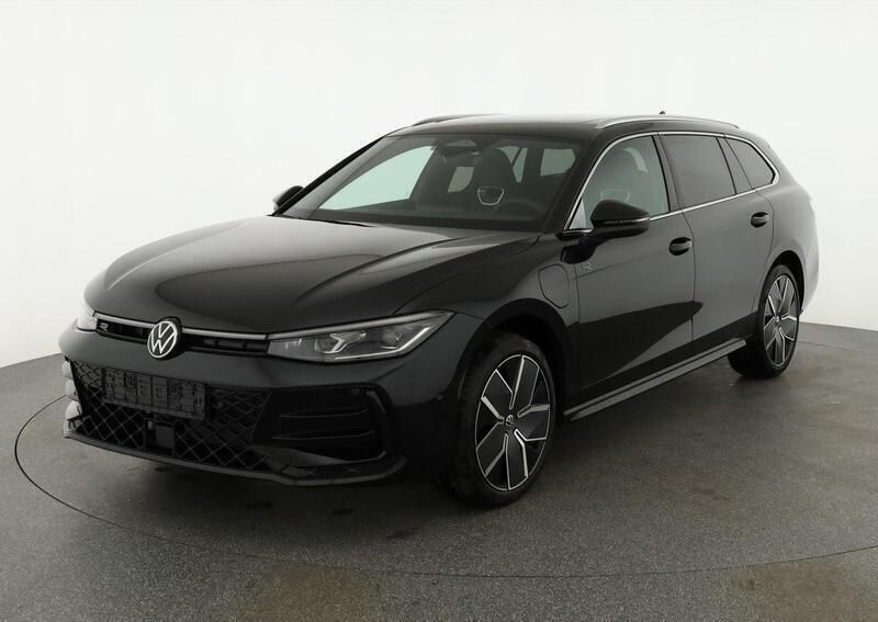 Grenadill schwarz metallic Neu 2025 VW Passat R-line Kombi | 50.495 € (Fairer Preis) - Bild 1/4