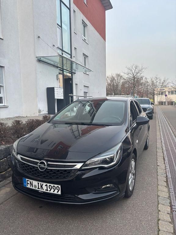Gebraucht Opel Astra Innovation 125 PS (91 kW) 2016 Schwarz Limousine