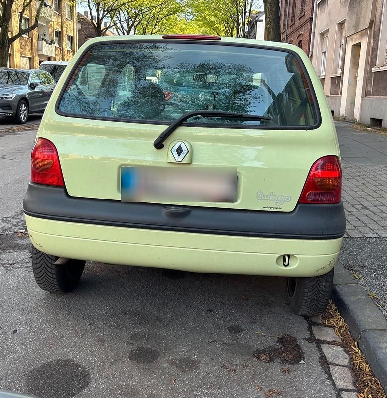 Second-hand Renault Twingo 58 CP (42 kW) 2005 Verde Hatchback