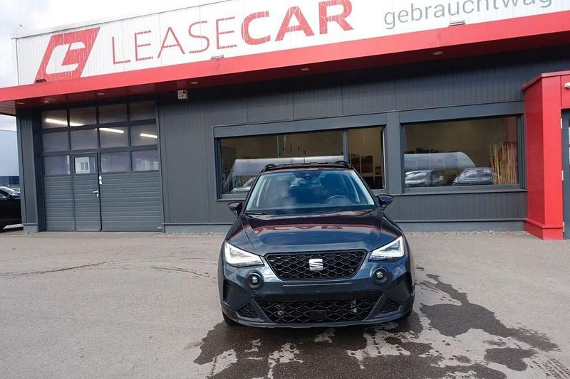 Gebraucht Seat Arona Style 110 PS (80 kW) 2022 Grau SUV