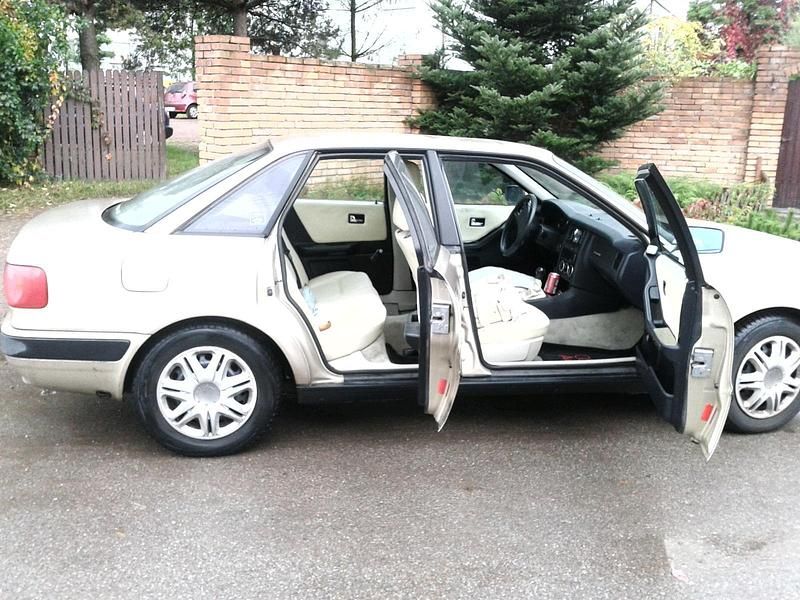 Gebraucht Audi 80 155 PS (114 kW) 1992 Gold Limousine