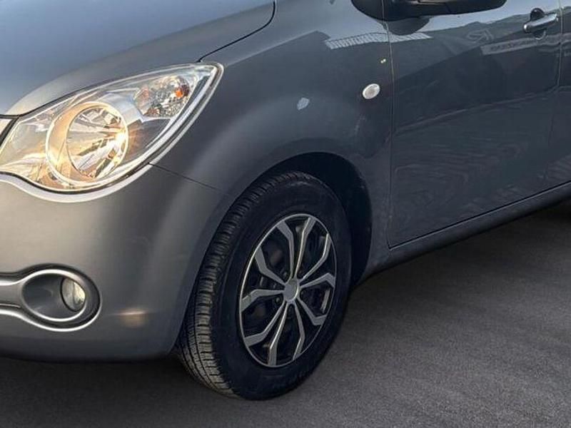 Gebraucht Opel Agila Edition 114 PS (83 kW) 2012 Grau Kleinwagen