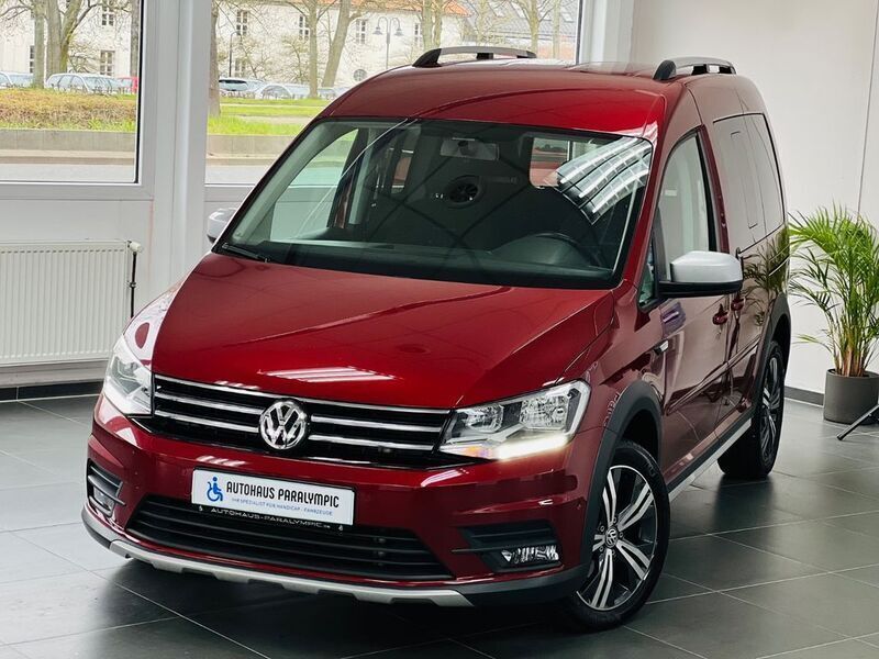 Gebraucht VW Caddy 102 PS (75 kW) 2020 Rot Van / Kleinbus