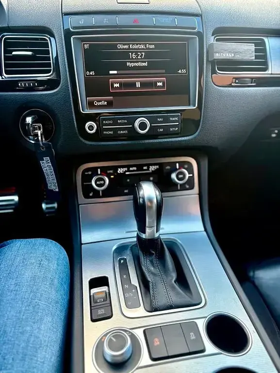 Gebraucht VW Touareg 262 PS (192 kW) 2015 Schwarz SUV