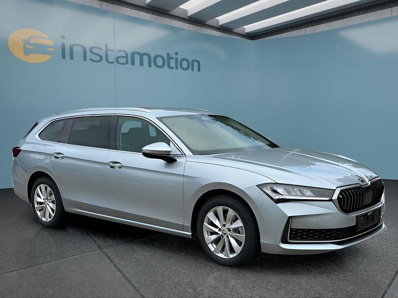 Neu 2025 Skoda Superb Kombi | 43.499 € (Superpreis) - Bild 1/4