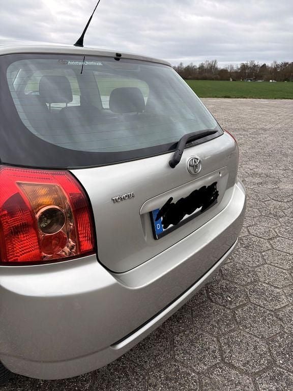 Gebraucht Toyota Corolla Sol 110 PS (80 kW) 2005 Silber Limousine