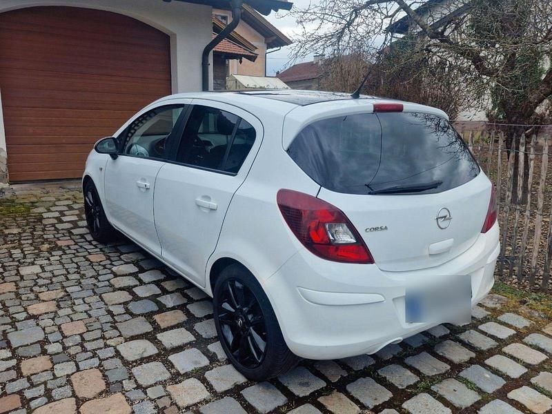 Gebraucht Opel Corsa 90 PS (66 kW) 2009 Weiß Kleinwagen