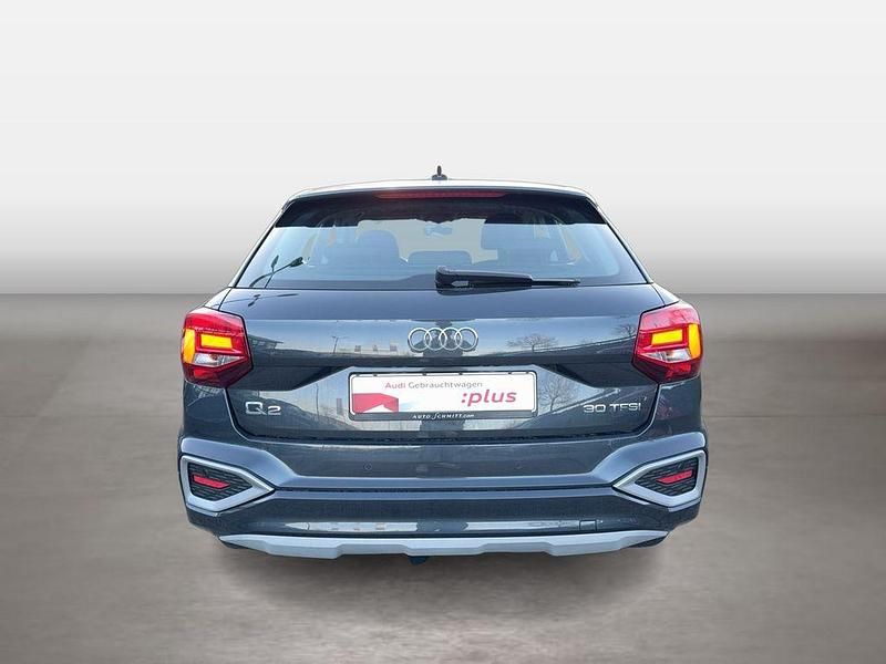 Gebraucht Audi Q2 Advanced 110 PS (80 kW) 2021 Manhattangrau metallic SUV