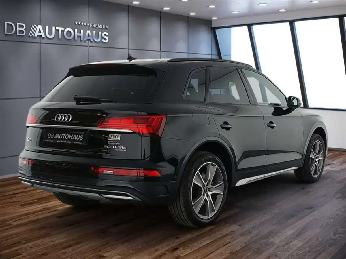 Używany Audi Q5 Advanced Plus 299 KM (219 kW) 2023 Czarny SUV