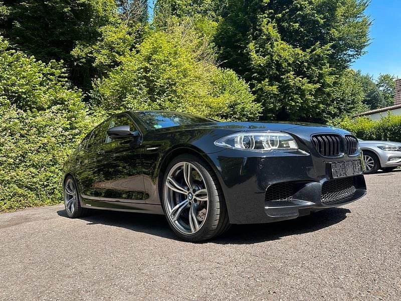 Gebraucht BMW M5 560 PS (411 kW) 2014 Schwarz Limousine