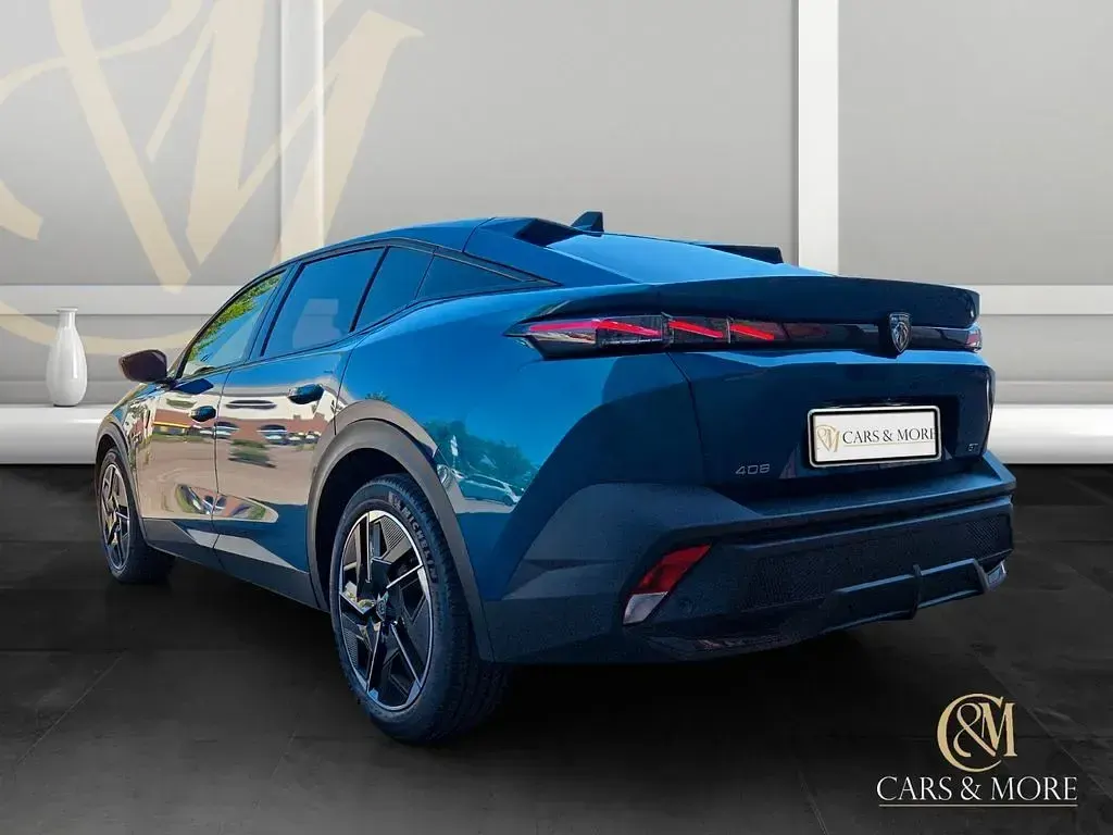 Gebraucht Peugeot 408 GT 131 PS (96 kW) 2023 Grün SUV