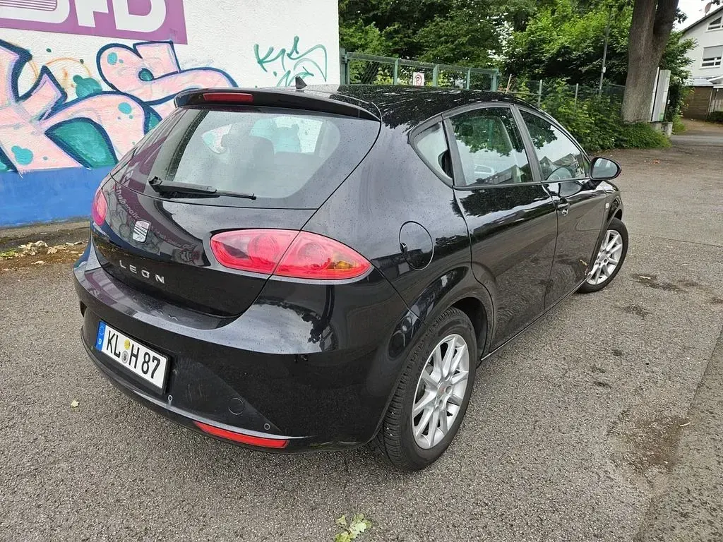 Gebraucht Seat Leon Comfort 125 PS (91 kW) 2009 Schwarz Kleinwagen