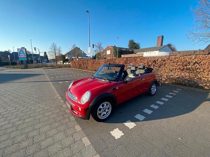 Gebraucht Mini Cooper Cabriolet 90 PS (66 kW) 2006 Rot Cabrio