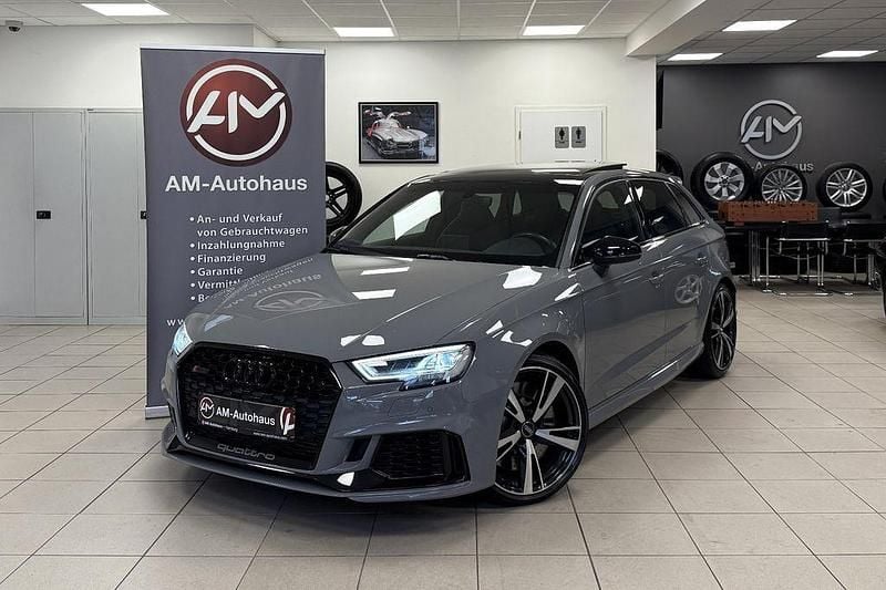 Gebraucht Audi RS3 Sport 400 PS (294 kW) 2019 Grau Limousine