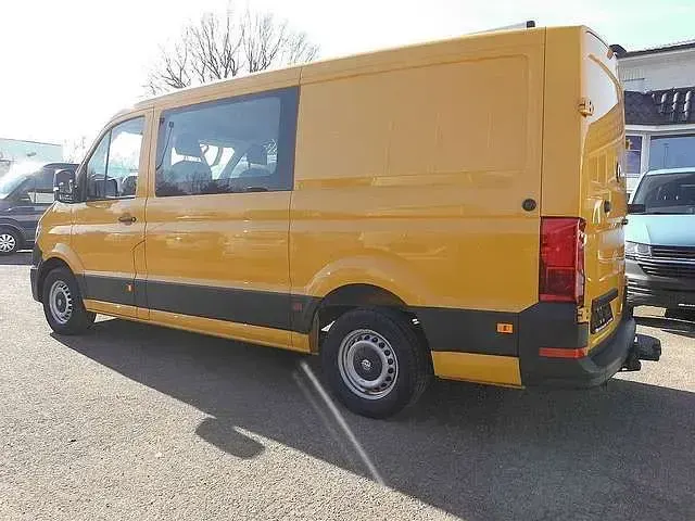 Używany VW Crafter Trendline 177 KM (130 kW) 2021 Żółty Van