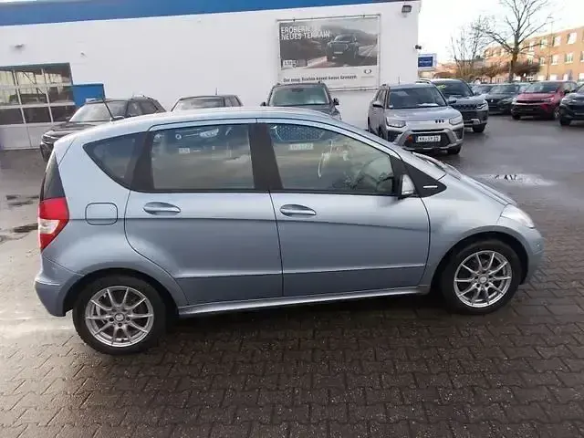 Gebraucht Mercedes A150 Elegance 95 PS (69 kW) 2008 Blau Limousine