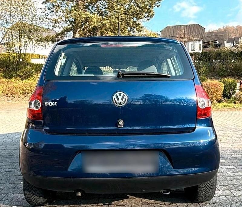 Usata VW Fox Refresh 55 CV (40 kW) 2009 Blu Utilitaria
