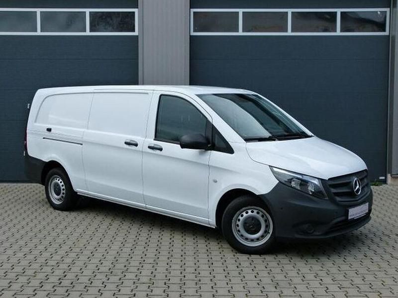 Gebraucht Mercedes Vito 135 PS (99 kW) 2021 Andere Van