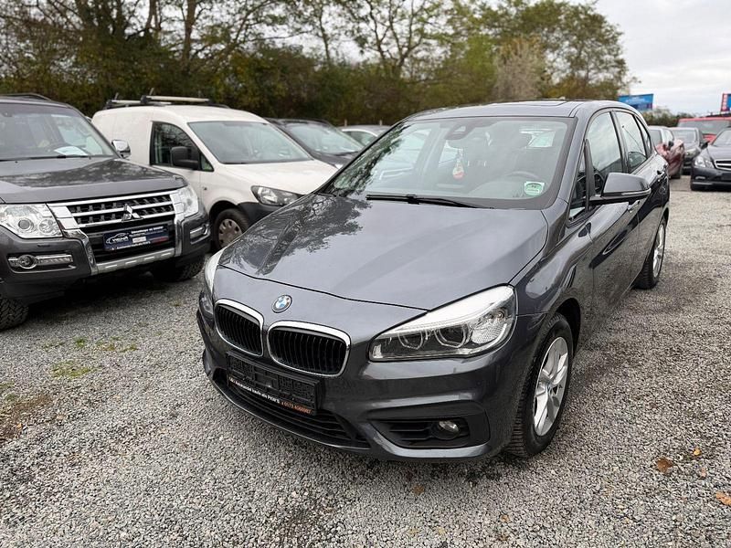 Grau Gebraucht 2016 BMW 218 Advantage Kombi | 7.800 € (Superpreis) - Bild 1/4