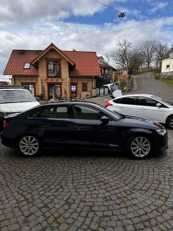 Gebraucht Audi A3 Sport 150 PS (110 kW) 2017 Limousine