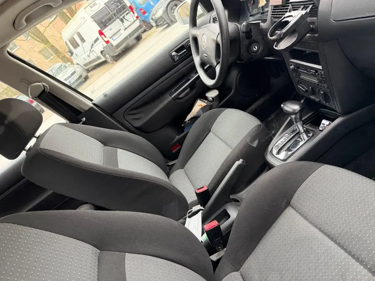 Gebraucht VW Golf IV Ocean 102 PS (75 kW) 2003 Weiß Limousine