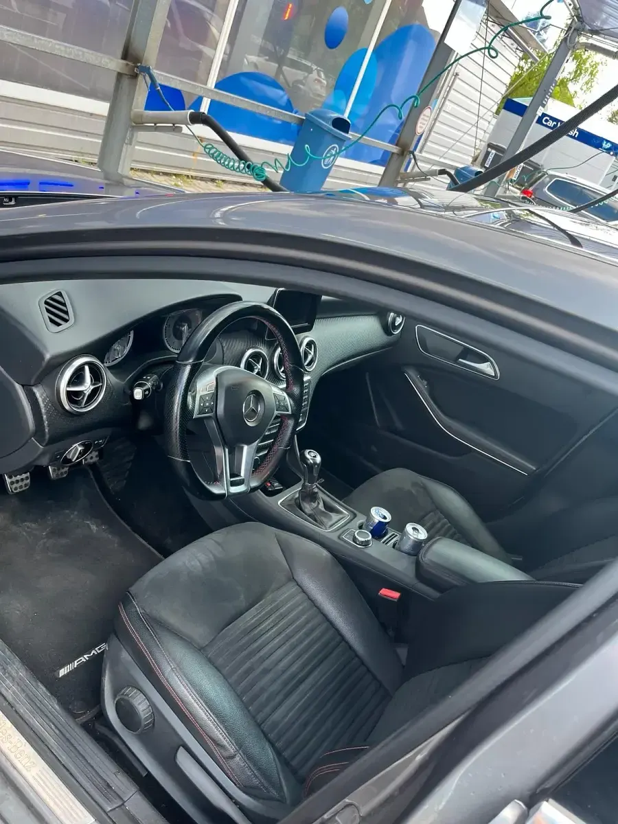 Gebraucht Mercedes A180 AMG line 122 PS (89 kW) 2013 Grau Kleinwagen