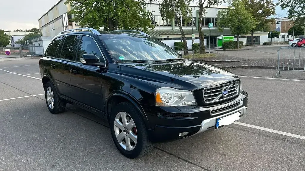 Gebraucht Volvo XC90 Pro 163 PS (119 kW) 2014 Schwarz SUV