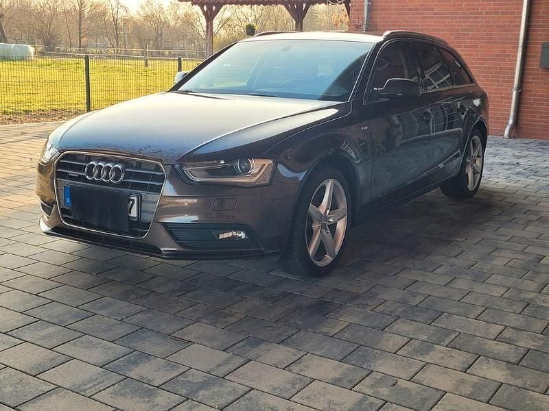 Gebraucht Audi A4 S-Line 190 PS (139 kW) 2015 Braun Kombi