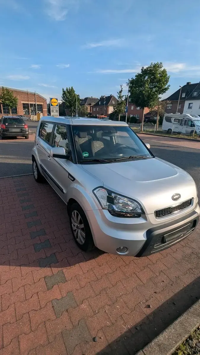 Gebraucht Kia Soul 124 PS (91 kW) 2011 Grau SUV