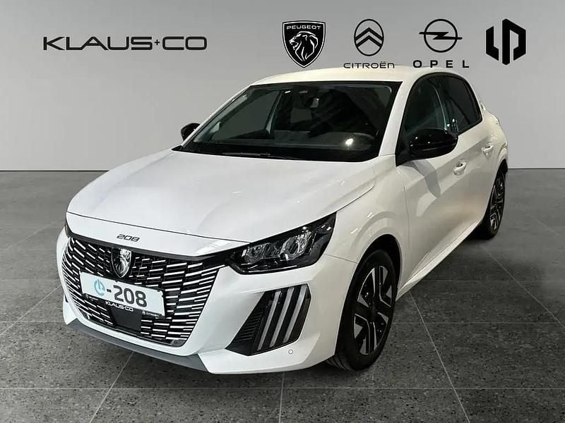 Weiß Gebraucht 2025 Peugeot e-208 Allure Kleinwagen | 35.990 € - Bild 1/3