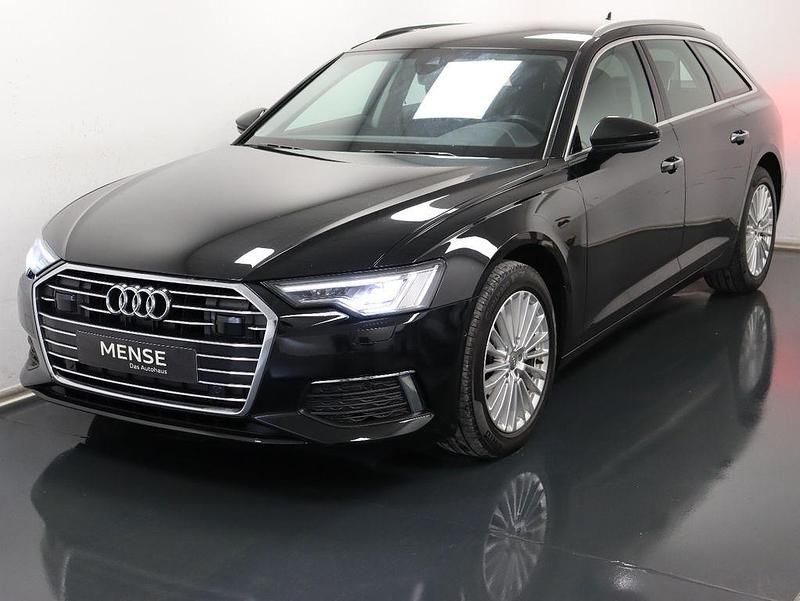 Gebraucht Audi A6 Design 204 PS (150 kW) 2022 Mythosschwarzmetallic Kombi