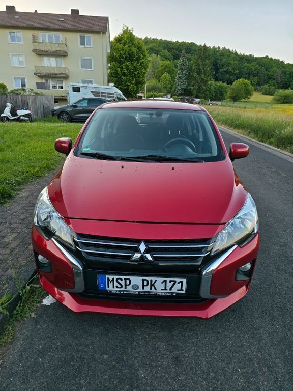 Rot Gebraucht 2022 Mitsubishi Space Star Select Limousine | 6.999 € (Superpreis) - Bild 1/4