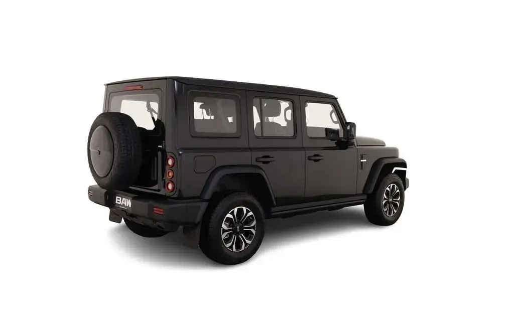Neu BAW 212 166 PS (122 kW) 2026 Schwarz SUV