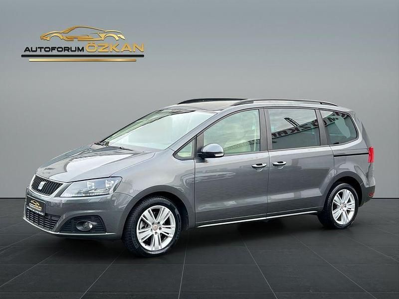Grau Gebraucht 2013 Seat Alhambra Style Van / Kleinbus | 14.199 € (Etwas zu teuer) - Bild 1/4