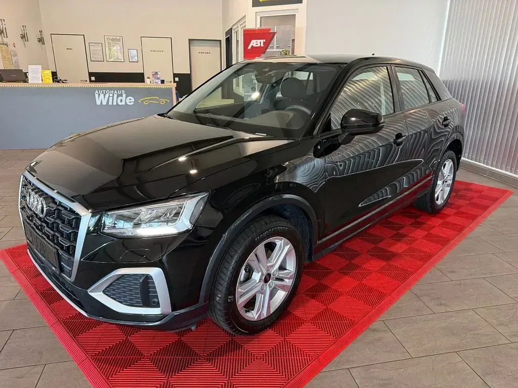 Gebraucht Audi Q2 Advanced 150 PS (110 kW) 2024 Schwarz SUV