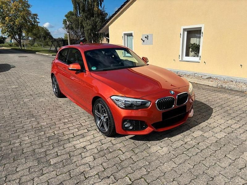 Orange Gebraucht 2016 BMW 118 M Sport Kleinwagen | 14.930 € (Superpreis) - Bild 1/4