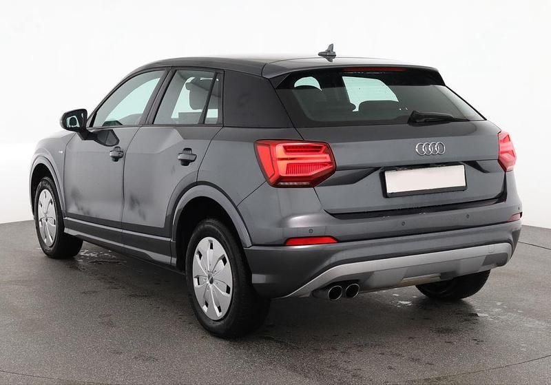 Gebraucht Audi Q2 S-Line 150 PS (110 kW) 2017 Grau SUV