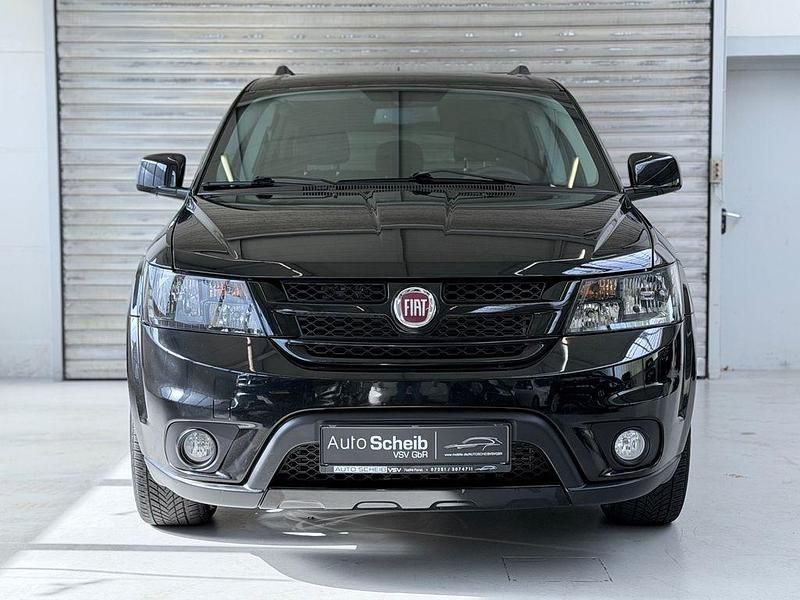 Gebraucht Fiat Freemont Black Code 170 PS (125 kW) 2015 Schwarz SUV