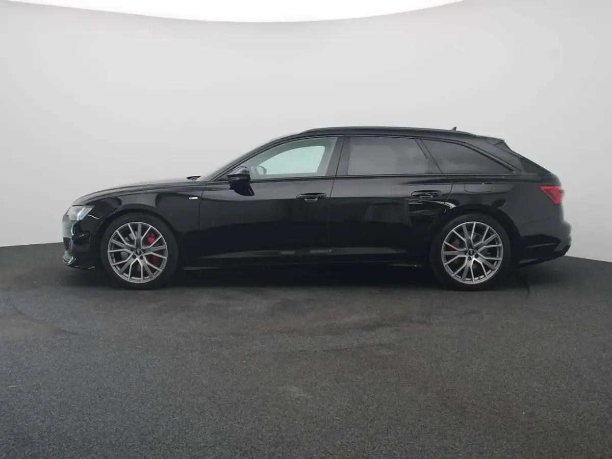 Gebraucht Audi A6 Sport 367 PS (269 kW) 2023 Schwarz Kombi