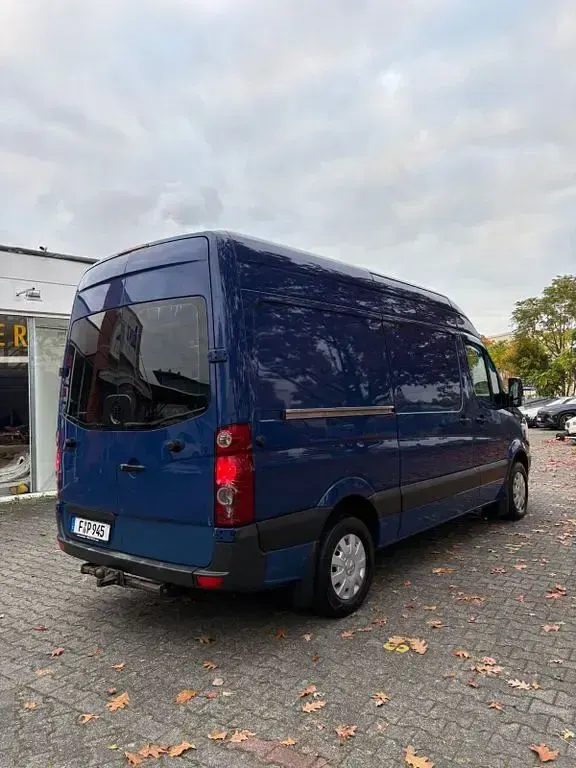 Gebraucht VW Crafter 140 PS (102 kW) 2013 Blau Van