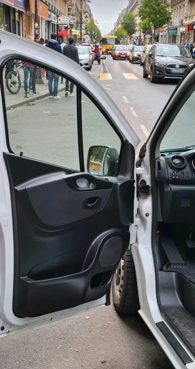 Gebraucht Renault Trafic 95 PS (69 kW) 2020 Weiß Van / Kleinbus